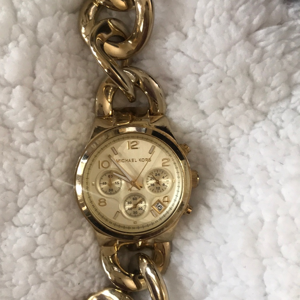 Michael Kors Women's Runway Wrist Watch - Gold - Picture 3 of 4